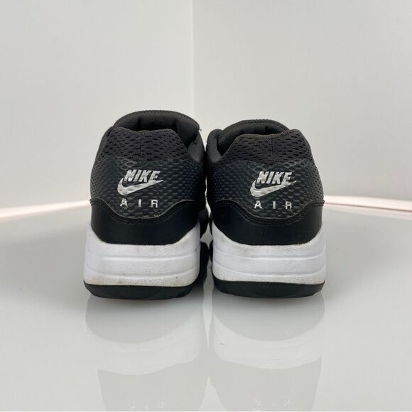 Women's Nike Air Max 1 Golf White Black Spikeless Golf Shoes CI7736-001 Size 9.5 - Picture 4 of 6